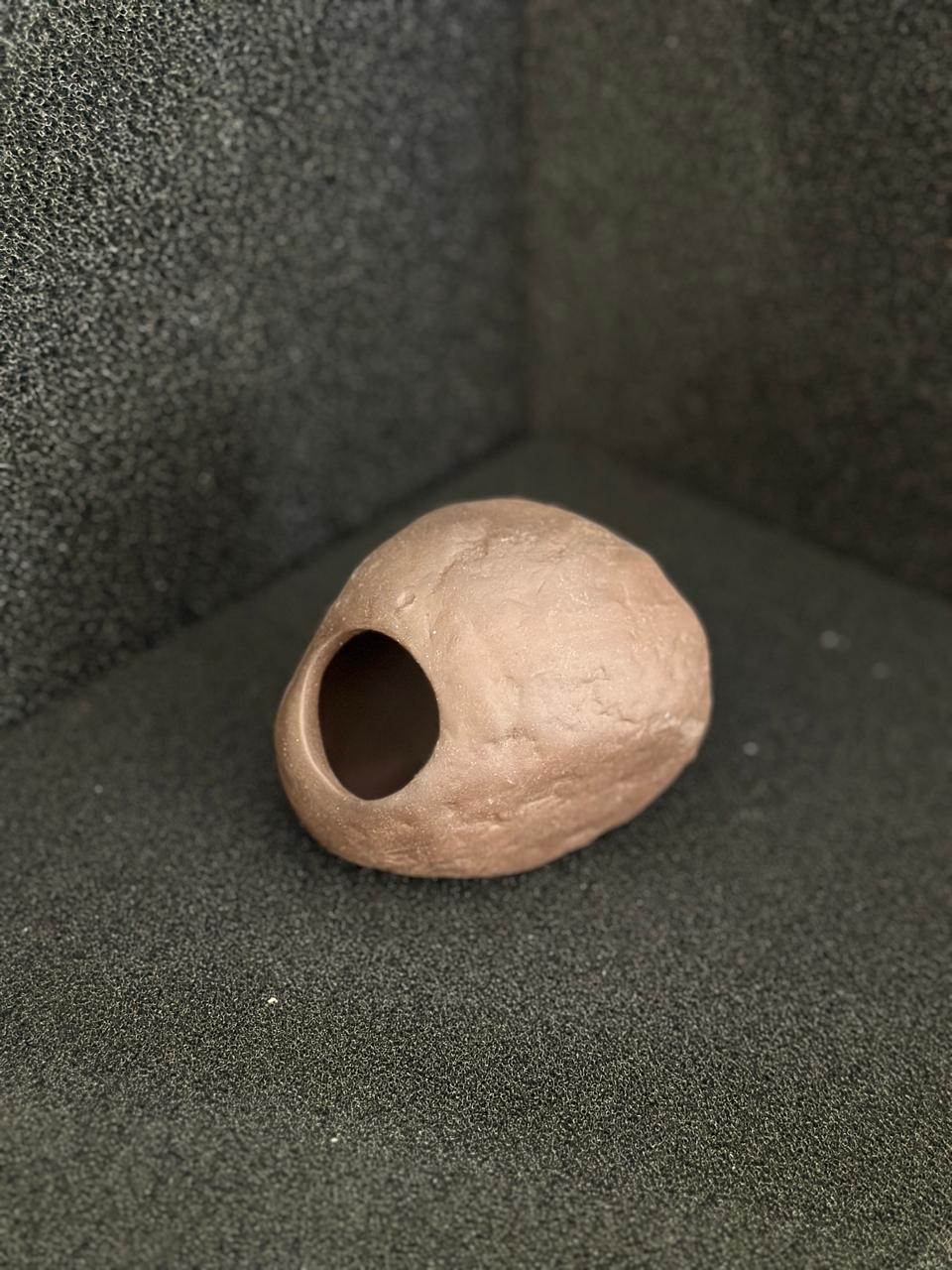 Clay stone pot Cave - Small