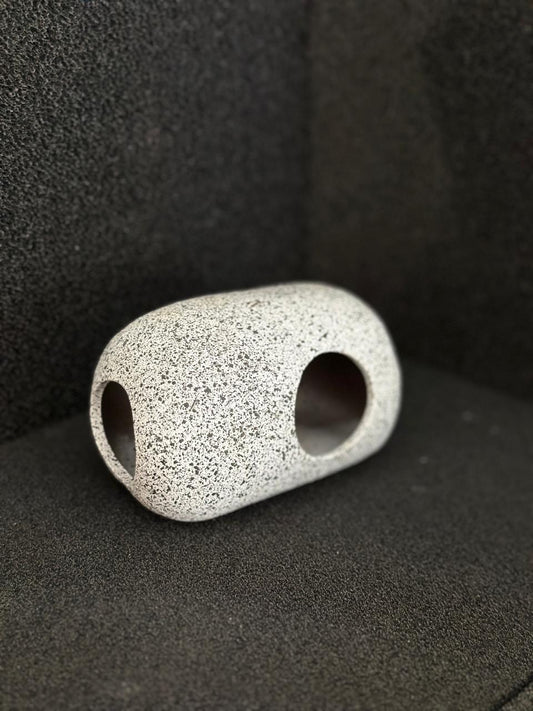 Rock two-hole pot Cave - Small